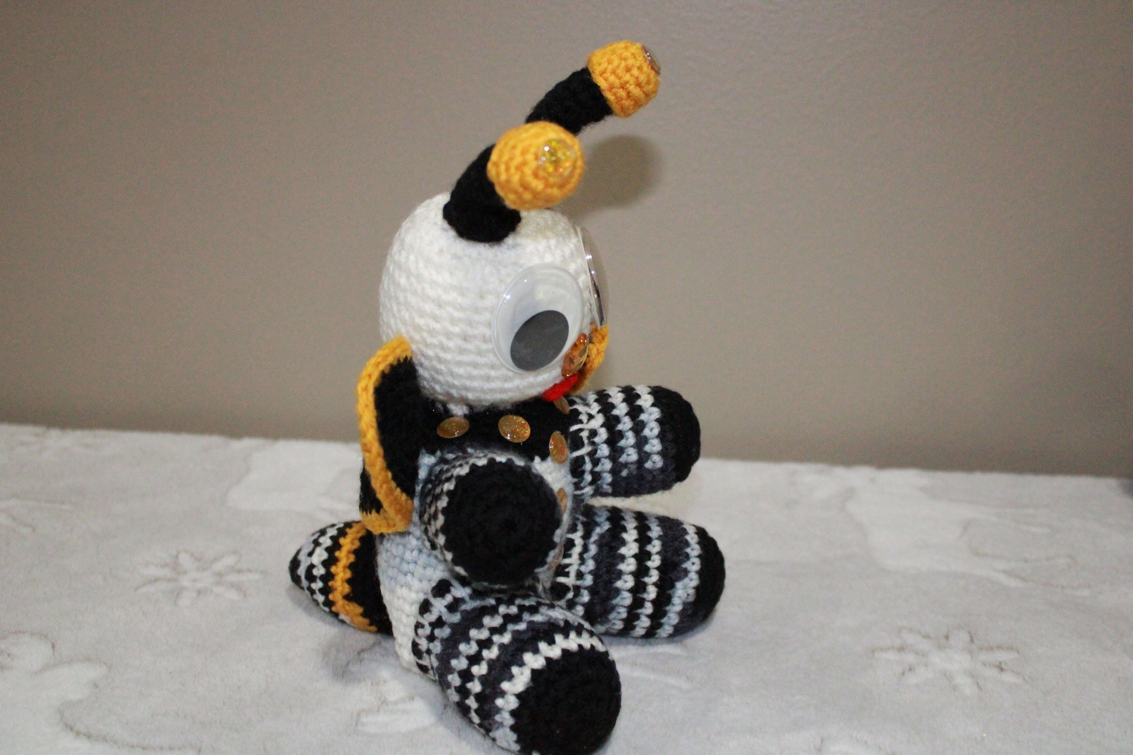 Black/ White/ Yellow Bee crafted with handmade techniques for a truly unique style.