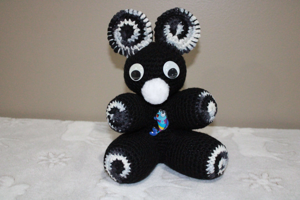 Black Mouse crafted with handmade techniques for a truly unique style.